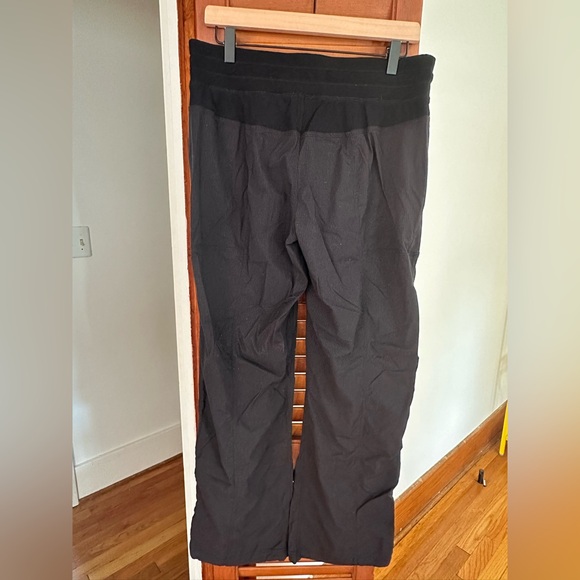 lululemon Dance Studio Mid-Rise Pant in Black / Unlined - Picture 6 of 11